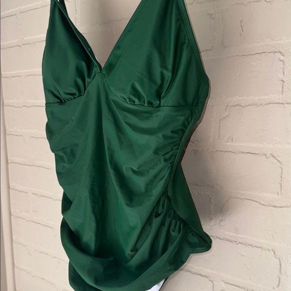 Cupshe green swimsuit one piece ruched sides adjustable straps lined xl NEW - Picture 2 of 5